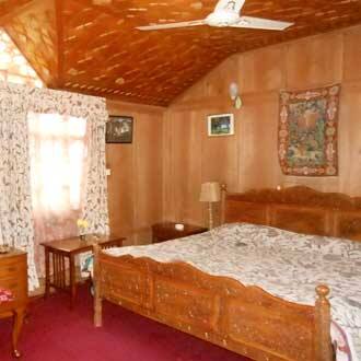 New Sabeena Houseboat, Srinagar 5